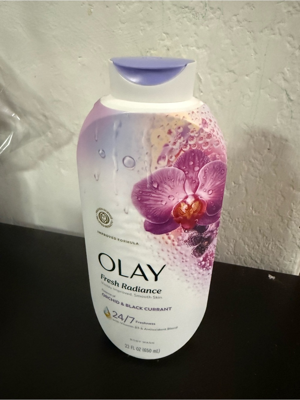 OLAY Fresh Radiance Body Wash — Purple & White Orchid Design